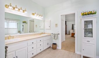 6823 Corintia St, Carlsbad, CA 92009