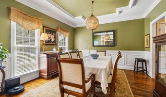 216 Wendhurst Ct, Apex, NC 27502