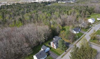 149 Dartmouth St, Bangor, ME 04401