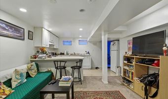 2816 27TH St NW, Washington, DC 20008