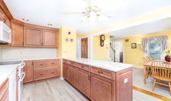 15 Boardman St, Bristol, CT 06010