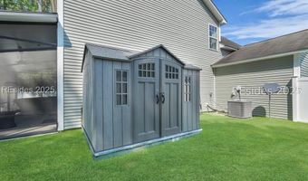 4 Swamp White Oak Dr, Bluffton, SC 29910