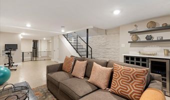 1532 N BROADWAY, Baltimore, MD 21213