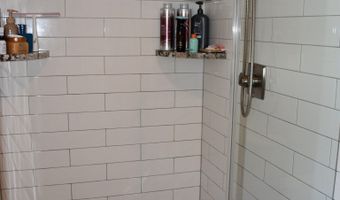 8034 Clearwater Ct, Plainfield, IN 46168