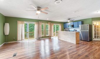 7035 Point View Rd, Benton, AR 72015