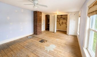 11 N Ridge Rd, Burke, VT 05871