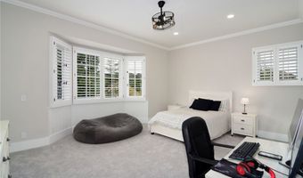 28845 Countryside Dr, Agoura Hills, CA 91301