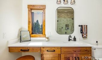 4230 N Royal Dr, Alton, UT 84710