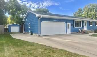 1610 SE 15th Ave, Aberdeen, SD 57401