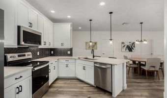 2511 W QUEEN CREEK Rd 266, Chandler, AZ 85248