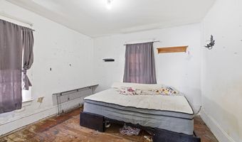 214 4th St, Ashland, OH 44805