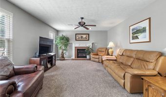 130 Brighton Ln, Adams Twp., PA 16046