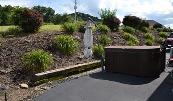 18486 Spoon Gap Rd, Abingdon, VA 24211