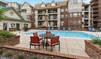2310 14TH St N 402, Arlington, VA 22201