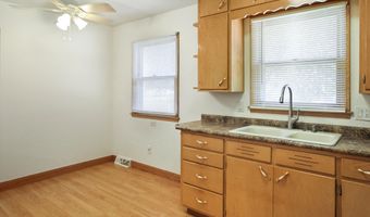 814 S High St, Aberdeen, SD 57401