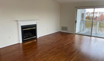 20590 CORNSTALK Ter #302, Ashburn, VA 20147