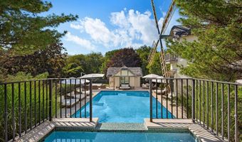 14 St Mary's Ln, Amagansett, NY 11930