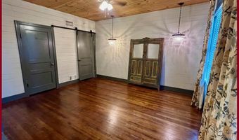 202 Bates St, Batesville, MS 38606