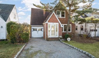 68 Stuart Ave, Amityville, NY 11701