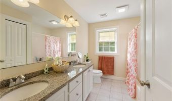 10 Sables Way, Lincoln, RI 02865