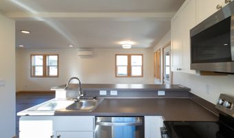 51680 Rose St, Blue River, OR 97413