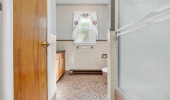 25 Baldwin Dr, Bristol, CT 06010