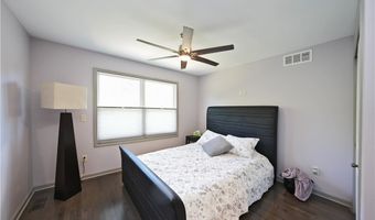 133 Boxelder Ln, Amherst, NY 14228