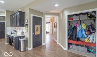 7847 Cross Crk, Avon, IN 46123