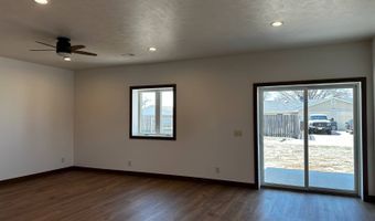 302 S Walnut St, Arnold, NE 69120