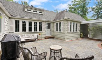 7551 MARSHALL Dr, Annandale, VA 22003