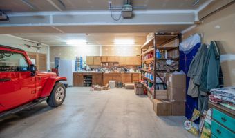 935 French Point Dr, Bonners Ferry, ID 83805
