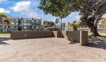 111 KAHULUI BEACH Rd A220, Kahului, HI 96732