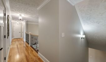 22481 Aven Ln, Abingdon, VA 24211