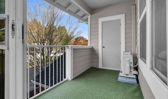 7216 SW MANOR Way F, Beaverton, OR 97078