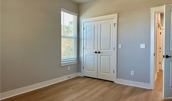 7 Dundonald Ln, Bella Vista, AR 72715