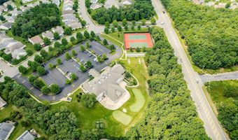 14 Vineyard Way, Barnegat, NJ 08005