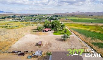 15 Cole Rd, Cody, WY 82414