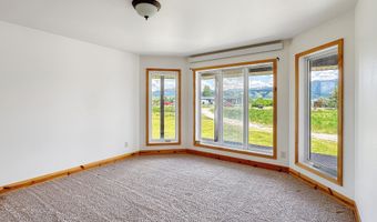 471 WORTON Ln, Auburn, WY 83111