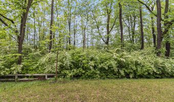 2853 Dillon Dr, Ann Arbor, MI 48105