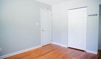 727 PEAR St, Dover, DE 19904