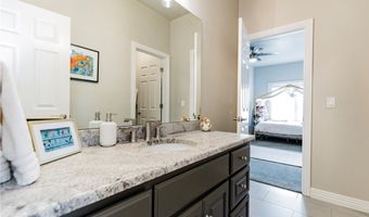 904 NW Oxford Gate, Bentonville, AR 72712