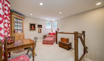 7505 MARBURY Rd, Bethesda, MD 20817