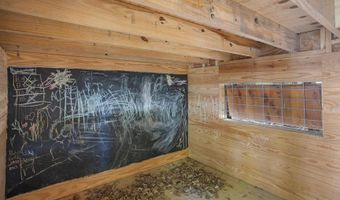 774 Davis Rd, Benton, MS 39039