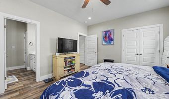 5114 Oak St, Bay St. Louis, MS 39520