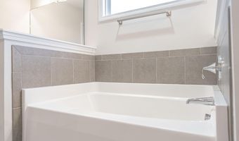 101 Bluegrass Ct, Aberdeen, NC 28315