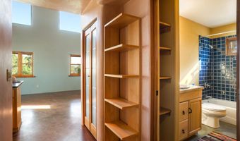 27 Spanish Peaks, Arroyo Hondo, NM 87513