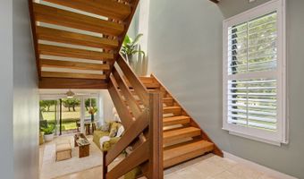 350 Kaelepulu Dr 401, Kailua, HI 96734