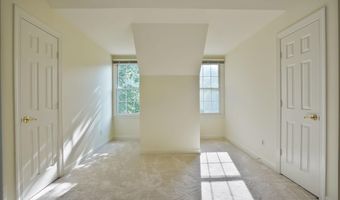 10307 FLEMING Ave, Bethesda, MD 20814