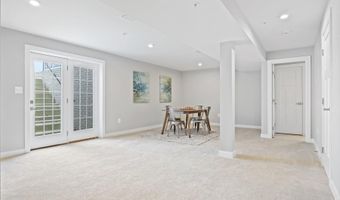 904 MIDBROOK Ln, Bowie, MD 20716