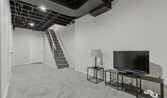 3804 MANAYUNK Ave, Philadelphia, PA 19128